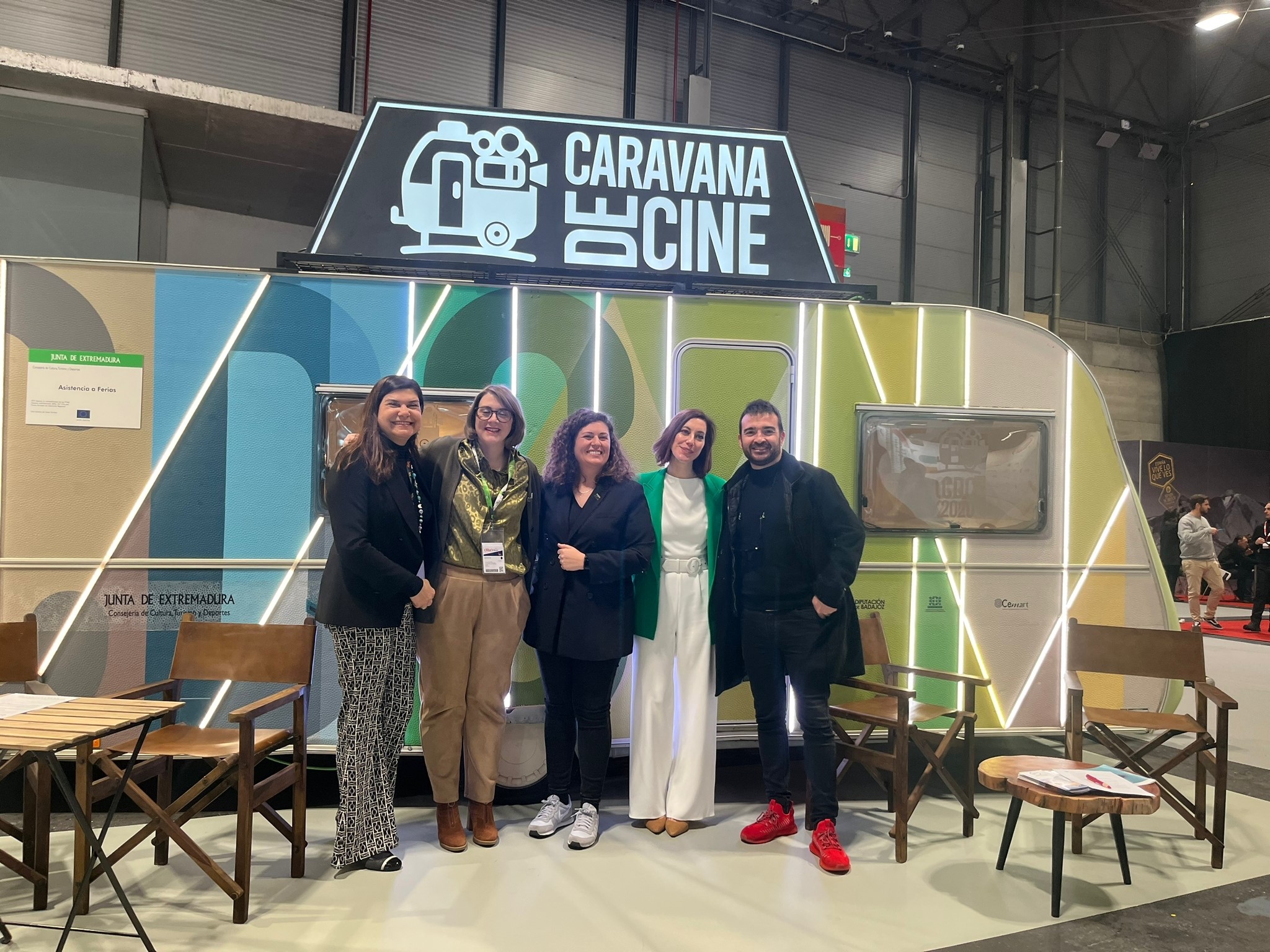 Extremadura Film Commission marca la diferencia en Fitur Screen con la presentación de localizaciones de Las Hurdes y su Caravana de Cine como reclamo y centro de reuniones